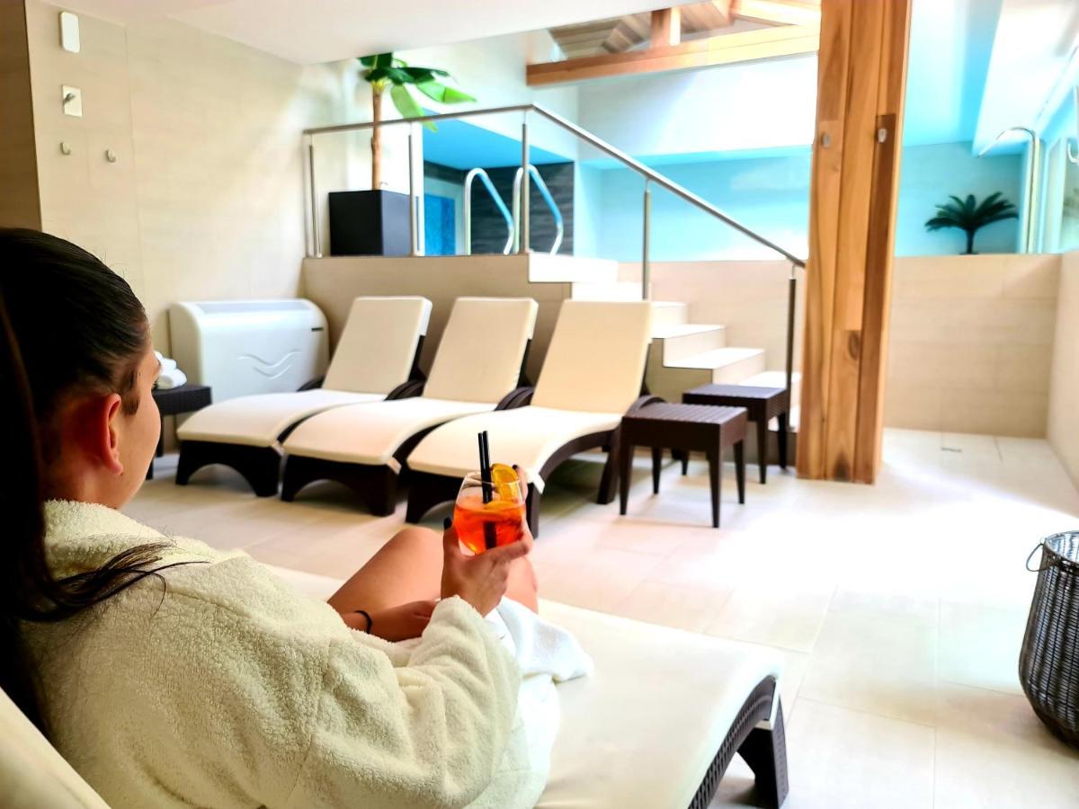 Baobab Suites Siófok Exteriér fotografie